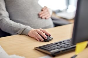 Mutterschaftsgeld Rechner: So berechnen sie ihren Anspruch
