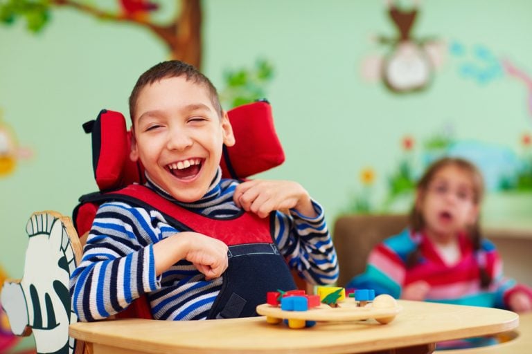  Foto zu Integrationshelfer im Kindergarten: Diesen Beitrag leisten 