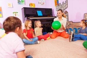 Die besten Kennenlernspiele Kindergarten - 6 einfache Beispiele