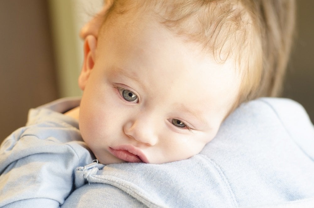 Erbrechen bei Kleinkindern Ursachen und Behandlung