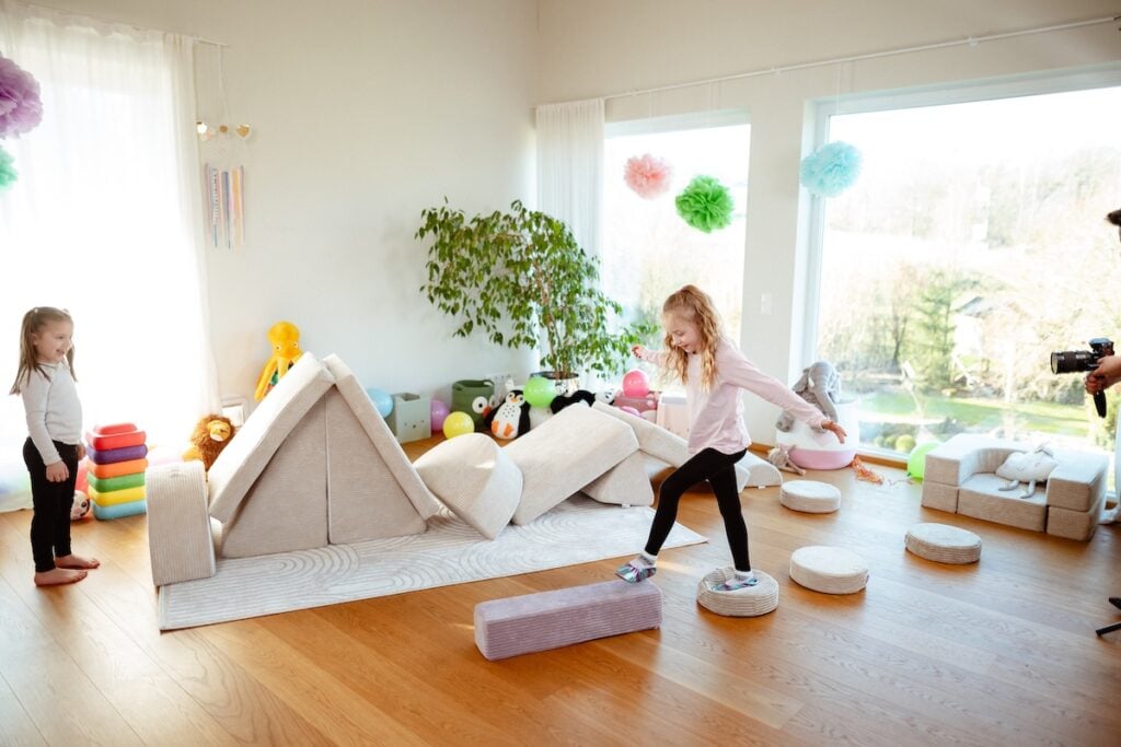 Spielsofas setzen der Fantasie Deines Kindes keine Grenzen
