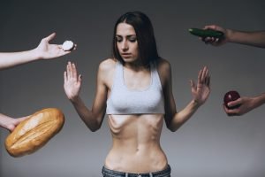 magersucht und essensverweigerung bei erwachsener frau