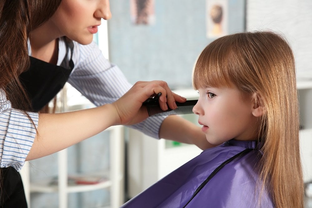 Haare schneiden für Kinder: Tipps und Anleitung für den Kinderhaarschnitt