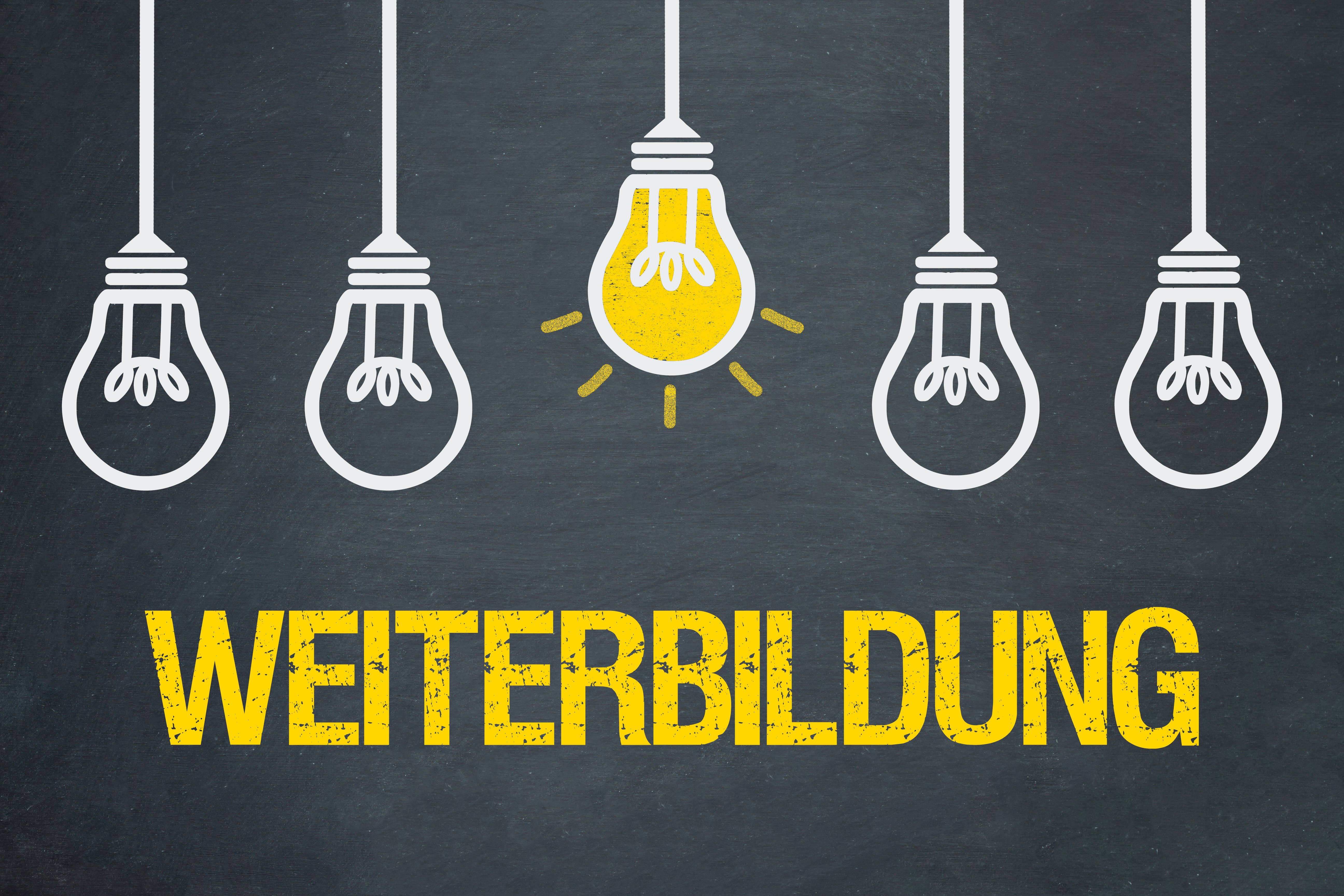 Pädagogische Weiterbildung: Mit Zusatzqualifikationen zur Kita-Leitung Tafelbild Weiterbildung