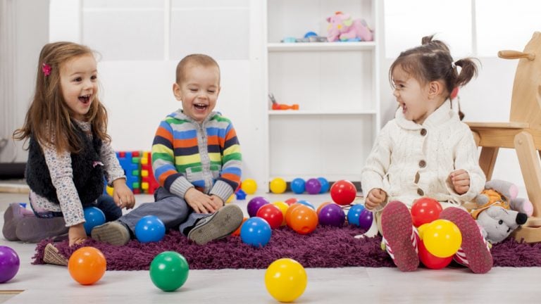 Gruppenspiele für Kinder - Infos und Ideen zu Spielen im Kindergarten