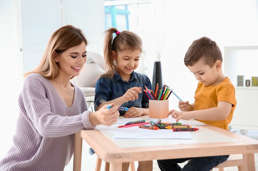 Was Verdient Man Als Kinderpflegerin In Teilzeit Die Ausbildung zur KinderpflegerIn: Voraussetzungen, Dauer und Ablauf